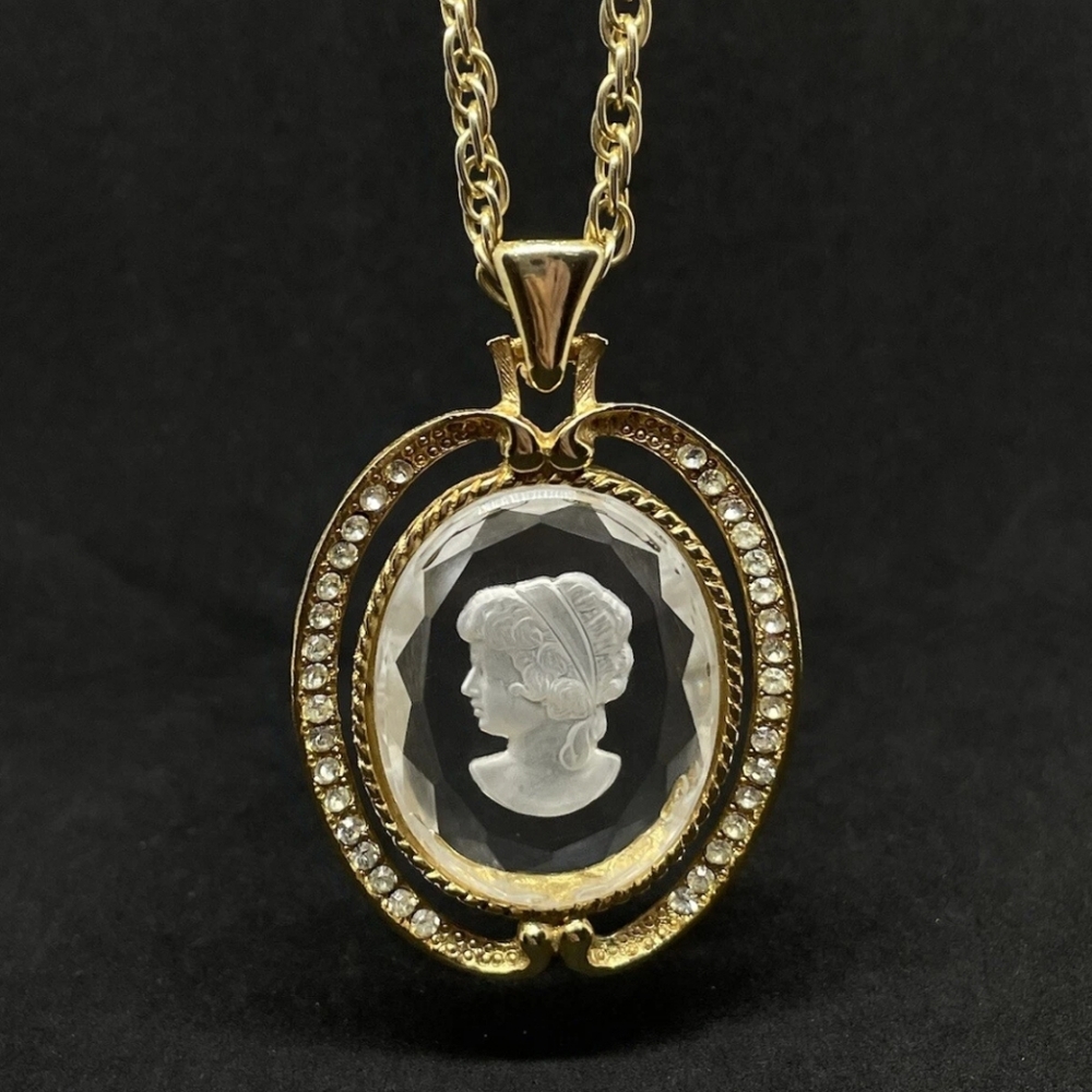 Vintage Gold Cameo Pendant Necklace with Clear Crystal